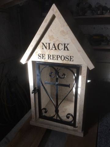 édifice funéraire